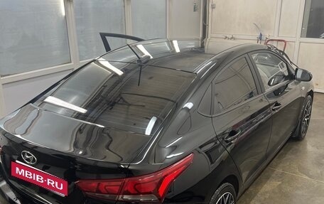 Hyundai Solaris II рестайлинг, 2021 год, 1 500 000 рублей, 7 фотография