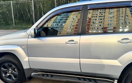 Toyota Land Cruiser Prado 120 рестайлинг, 2008 год, 1 650 000 рублей, 4 фотография
