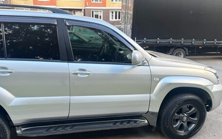 Toyota Land Cruiser Prado 120 рестайлинг, 2008 год, 1 650 000 рублей, 7 фотография