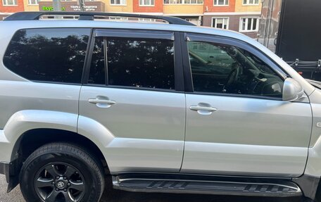 Toyota Land Cruiser Prado 120 рестайлинг, 2008 год, 1 650 000 рублей, 9 фотография