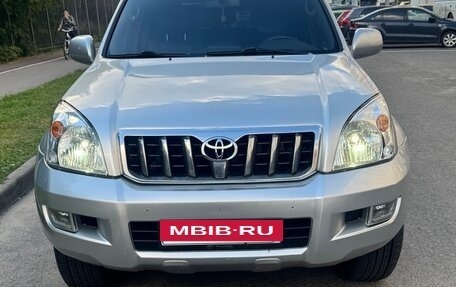 Toyota Land Cruiser Prado 120 рестайлинг, 2008 год, 1 650 000 рублей, 10 фотография