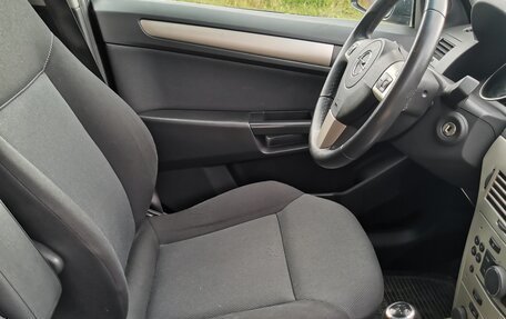 Opel Astra H, 2007 год, 410 000 рублей, 28 фотография