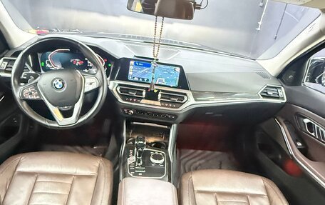 BMW 3 серия, 2021 год, 3 500 000 рублей, 10 фотография