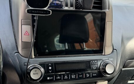Toyota Land Cruiser Prado 150 рестайлинг 2, 2009 год, 2 100 000 рублей, 5 фотография
