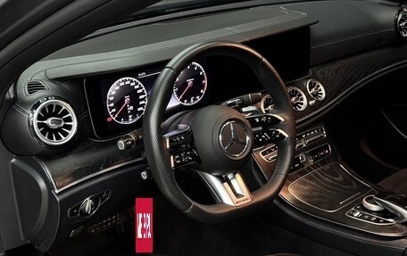 Mercedes-Benz E-Класс, 2018 год, 3 100 000 рублей, 11 фотография
