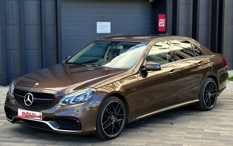 Mercedes-Benz E-Класс, 2013 год, 1 700 000 рублей, 2 фотография