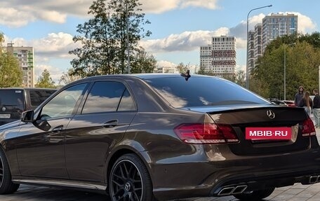 Mercedes-Benz E-Класс, 2013 год, 1 700 000 рублей, 3 фотография