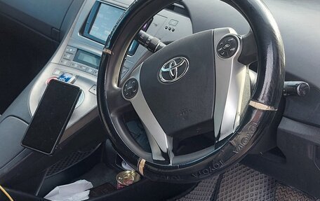 Toyota Prius, 2015 год, 1 250 000 рублей, 6 фотография