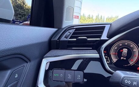 Audi Q3, 2022 год, 2 060 000 рублей, 8 фотография
