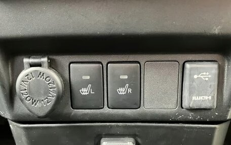 Toyota Roomy I, 2023 год, 875 000 рублей, 8 фотография