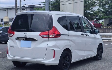 Honda Freed II, 2022 год, 1 239 000 рублей, 4 фотография