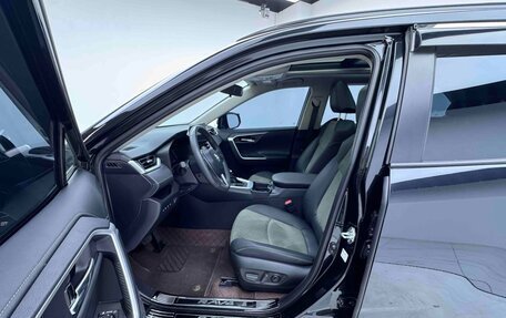 Toyota RAV4, 2025 год, 4 077 700 рублей, 13 фотография