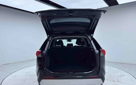 Toyota RAV4, 2025 год, 4 077 700 рублей, 16 фотография