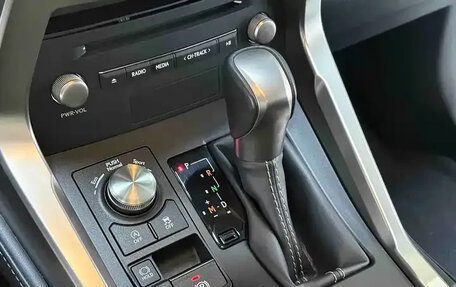 Lexus NX I, 2020 год, 2 173 000 рублей, 7 фотография