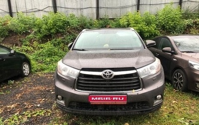 Toyota Highlander III, 2014 год, 2 100 000 рублей, 1 фотография