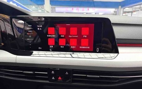 Volkswagen Golf VIII, 2023 год, 1 620 000 рублей, 11 фотография