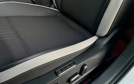 Volkswagen Golf VIII, 2023 год, 1 780 000 рублей, 10 фотография