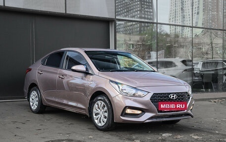 Hyundai Solaris II рестайлинг, 2018 год, 1 550 000 рублей, 3 фотография