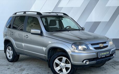Chevrolet Niva I рестайлинг, 2018 год, 798 000 рублей, 3 фотография