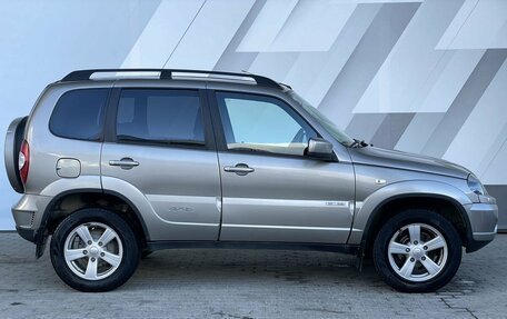 Chevrolet Niva I рестайлинг, 2018 год, 798 000 рублей, 4 фотография