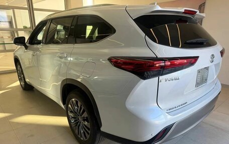 Toyota Highlander, 2026 год, 5 350 000 рублей, 6 фотография
