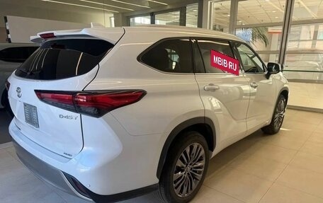 Toyota Highlander, 2026 год, 5 350 000 рублей, 4 фотография