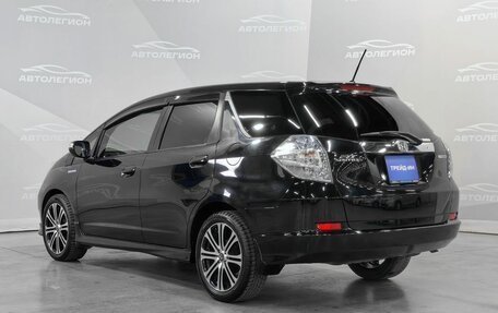 Honda Fit Shuttle I рестайлинг, 2012 год, 1 050 000 рублей, 3 фотография