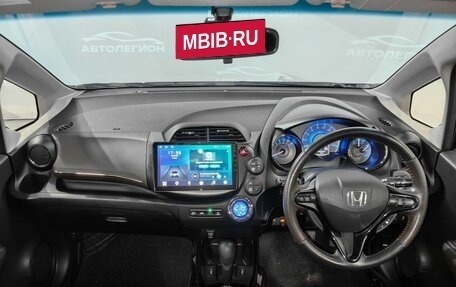 Honda Fit Shuttle I рестайлинг, 2012 год, 1 050 000 рублей, 9 фотография