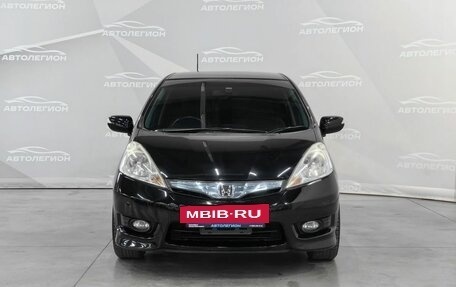 Honda Fit Shuttle I рестайлинг, 2012 год, 1 050 000 рублей, 8 фотография