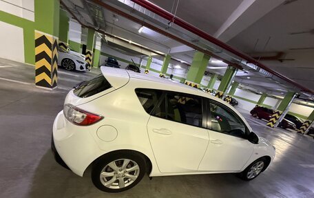 Mazda 3, 2011 год, 1 300 000 рублей, 2 фотография