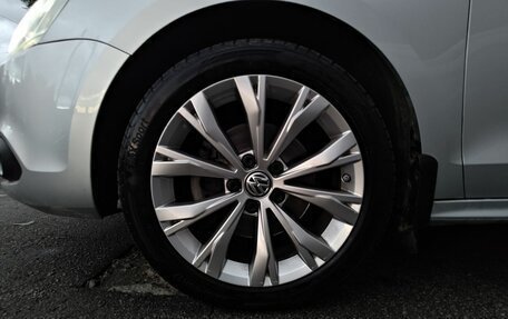 Volkswagen Jetta VI, 2013 год, 1 090 000 рублей, 15 фотография