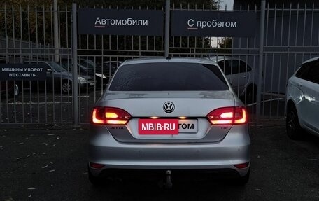 Volkswagen Jetta VI, 2013 год, 1 090 000 рублей, 5 фотография