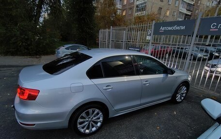 Volkswagen Jetta VI, 2013 год, 1 090 000 рублей, 23 фотография