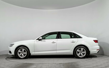 Audi A4, 2019 год, 2 600 000 рублей, 8 фотография