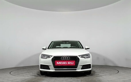 Audi A4, 2019 год, 2 600 000 рублей, 2 фотография