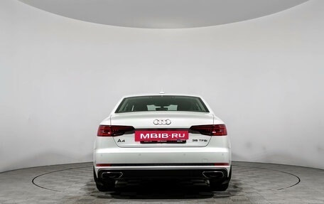 Audi A4, 2019 год, 2 600 000 рублей, 6 фотография