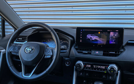 Toyota RAV4, 2025 год, 3 999 000 рублей, 11 фотография