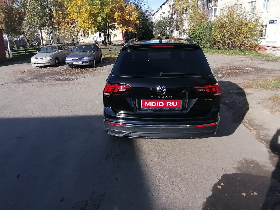 Volkswagen Tiguan II, 2021 год, 3 500 000 рублей, 5 фотография