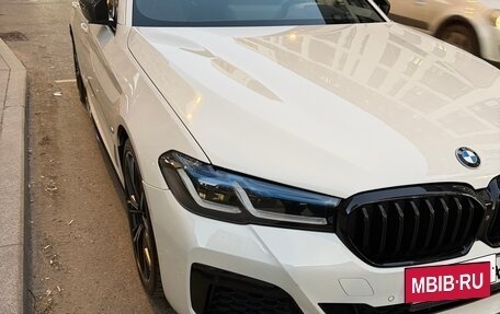 BMW 5 серия, 2021 год, 6 700 000 рублей, 3 фотография