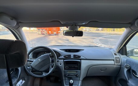 Renault Laguna II, 2001 год, 550 000 рублей, 5 фотография