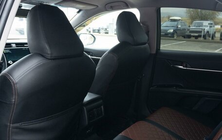 Toyota Camry, 2020 год, 2 688 000 рублей, 16 фотография