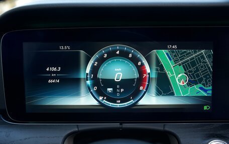 Mercedes-Benz E-Класс, 2017 год, 3 990 000 рублей, 17 фотография