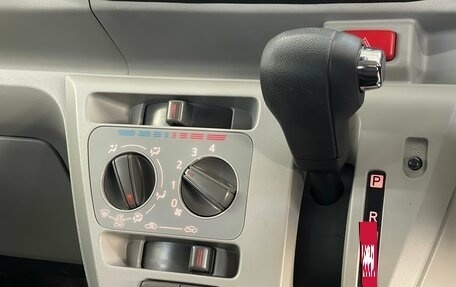 Daihatsu Mira e:S II, 2018 год, 689 000 рублей, 13 фотография