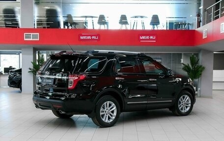 Ford Explorer VI, 2013 год, 1 650 000 рублей, 2 фотография