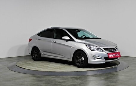 Hyundai Solaris II рестайлинг, 2016 год, 946 000 рублей, 3 фотография
