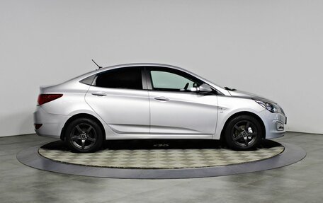 Hyundai Solaris II рестайлинг, 2016 год, 946 000 рублей, 4 фотография