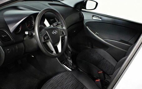 Hyundai Solaris II рестайлинг, 2016 год, 946 000 рублей, 10 фотография