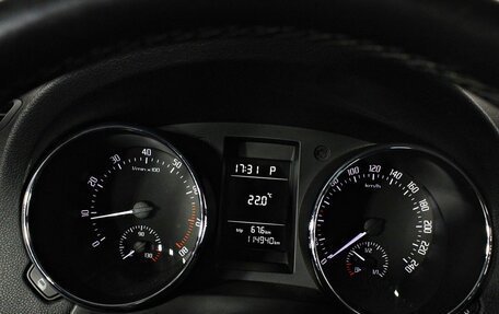Skoda Yeti I рестайлинг, 2012 год, 997 000 рублей, 14 фотография