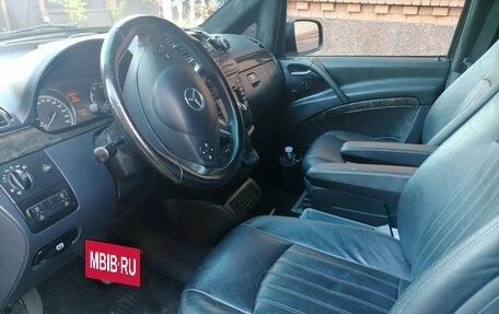Mercedes-Benz Viano, 2010 год, 1 100 000 рублей, 4 фотография