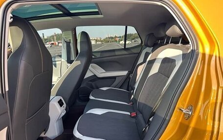 Volkswagen T-Cross I, 2023 год, 1 290 333 рублей, 8 фотография